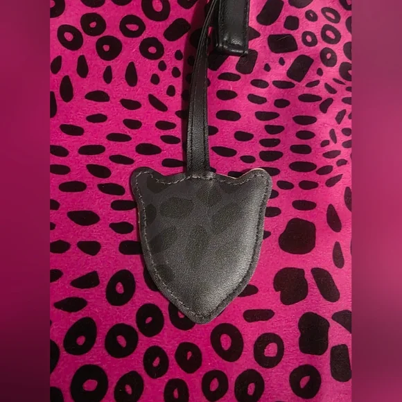 Strawberry Leopard Sally's Bag Leopard Print Pink - Picture 4 of 8